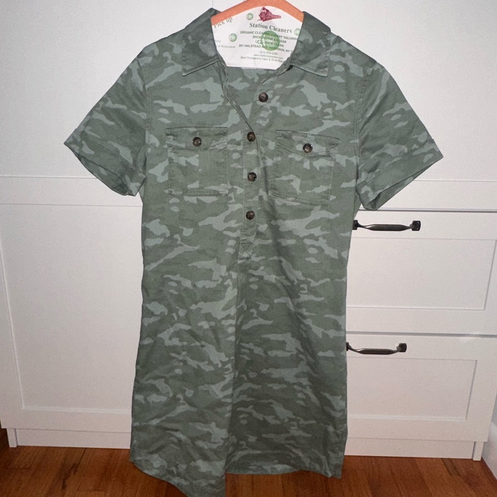 Vineyard Vines Woman’s camo dress!